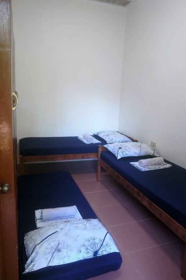 Ese House Hotel Dumaguete City ภายนอก รูปภาพ